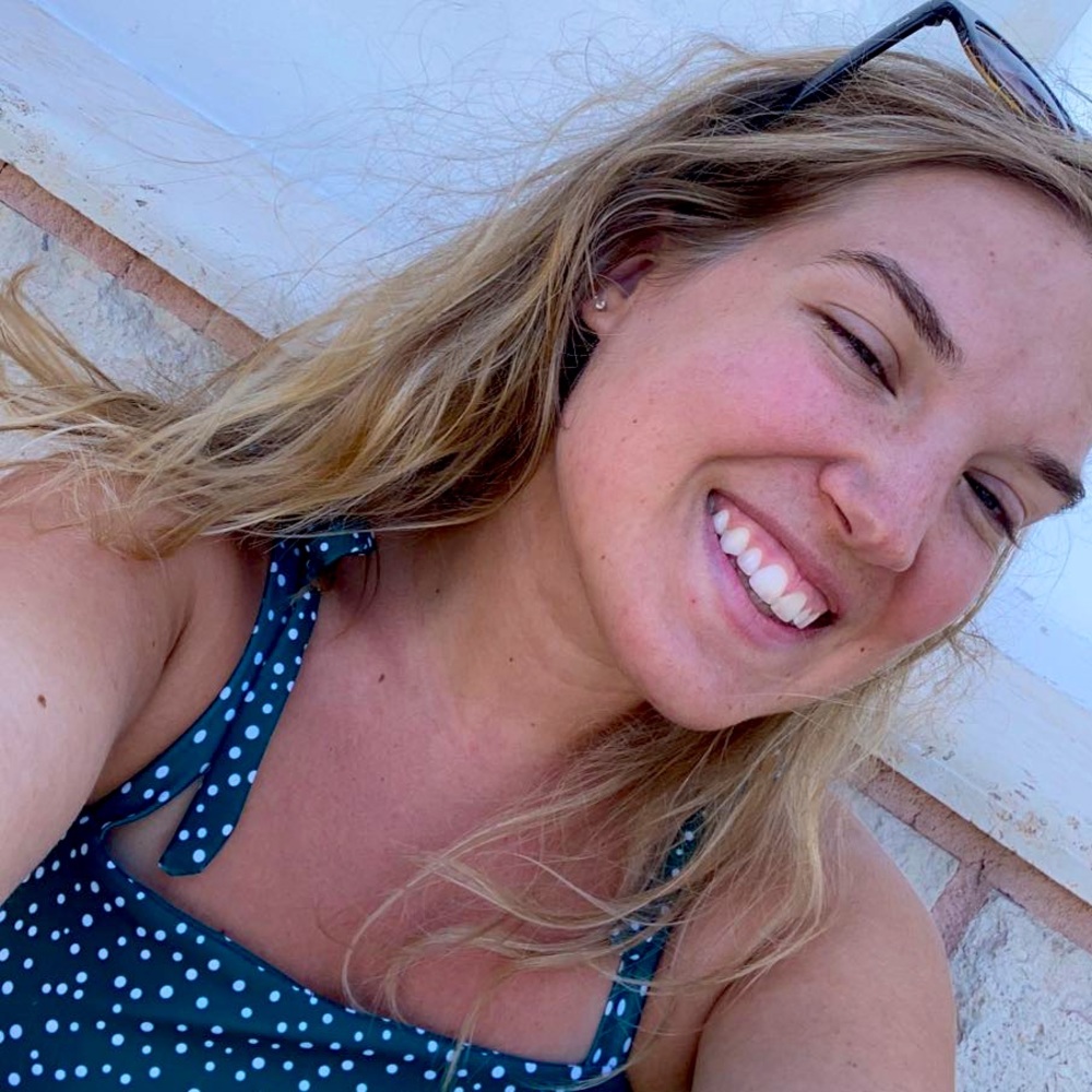 Meet your Posher, Magda